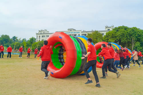 趣味團建項目：時代巨輪